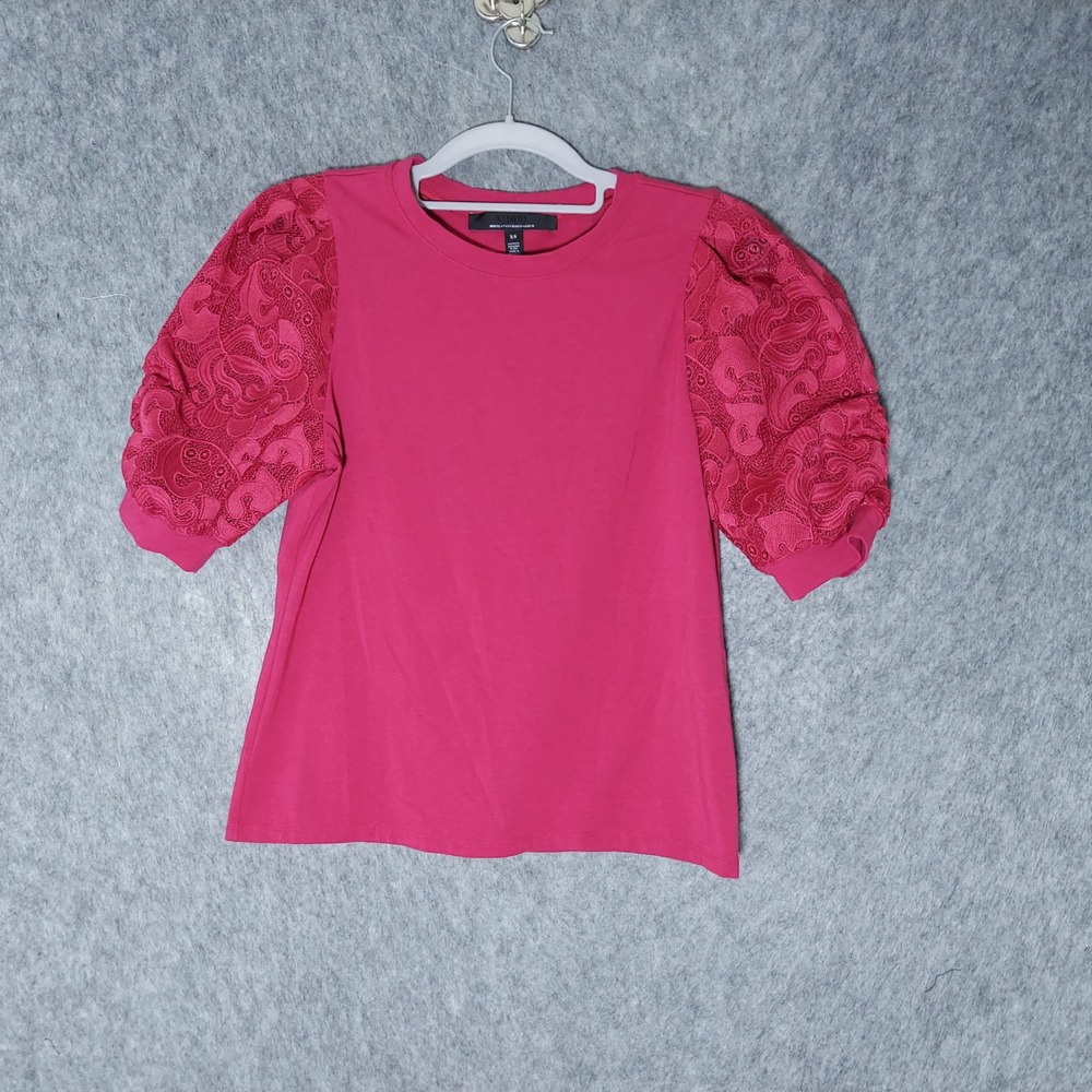 White House Black Market Top Xs Pink Romantic Embroidered Lace Puff Sleeve Tee